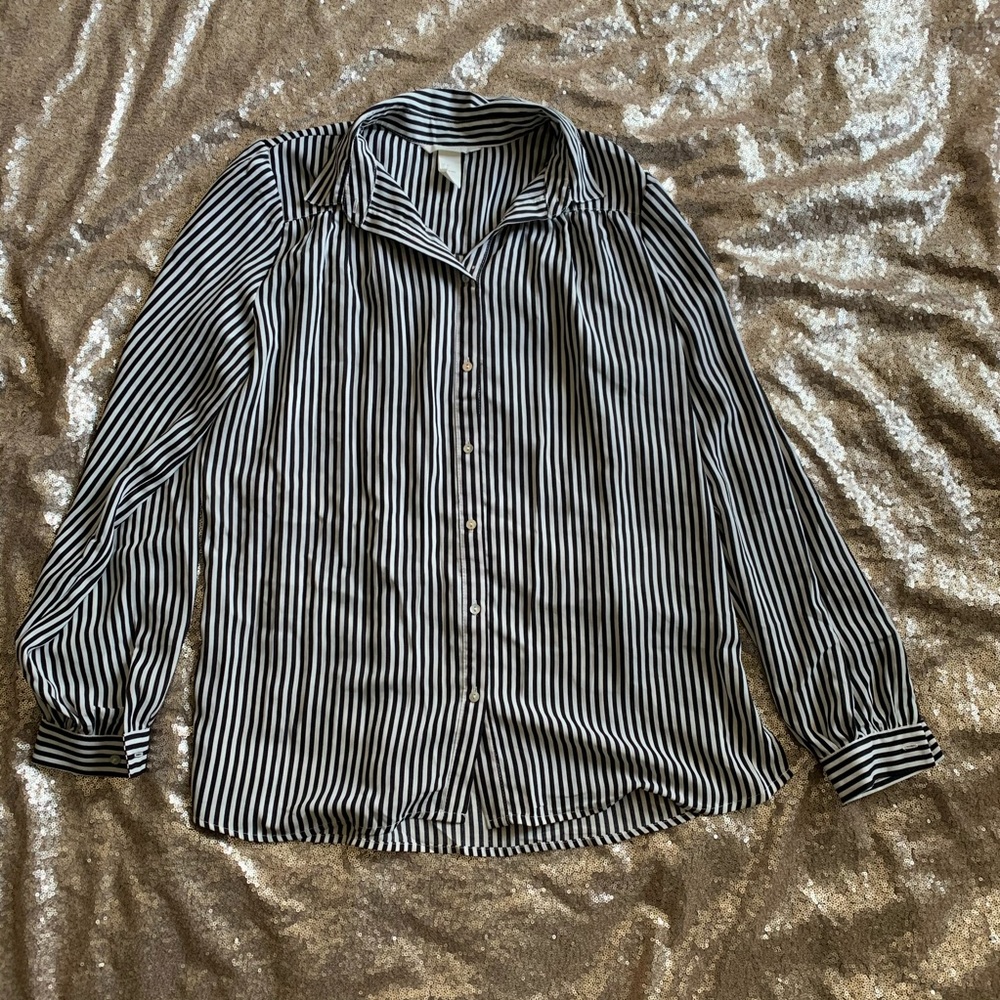 NWOT Button Down Shirt Blouse